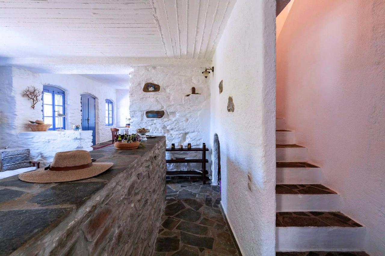 Traditional Village House On Kea Milopótamos Esterno foto